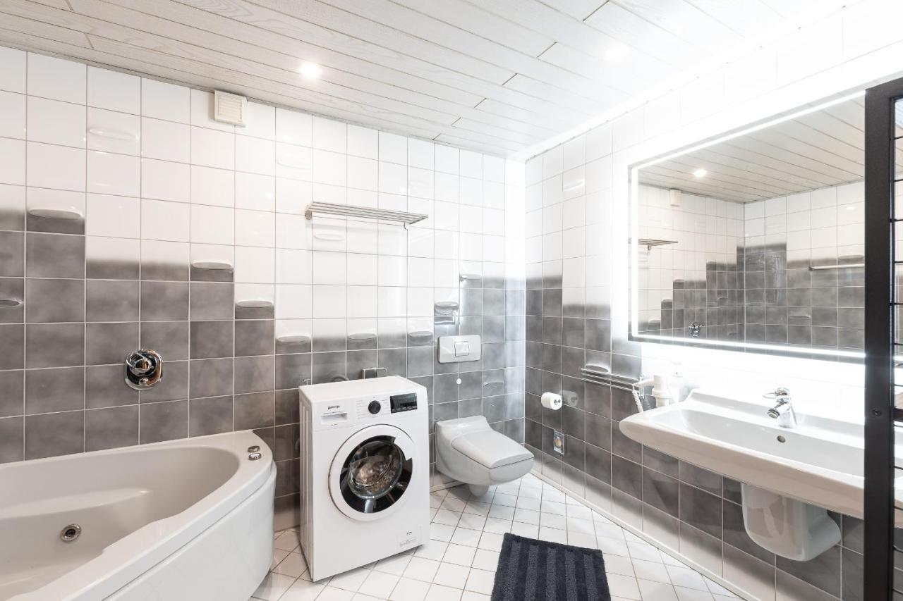 Hotel Porta Nigra Трир Экстерьер фото