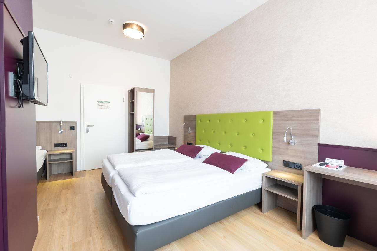 Hotel Porta Nigra Трир Экстерьер фото